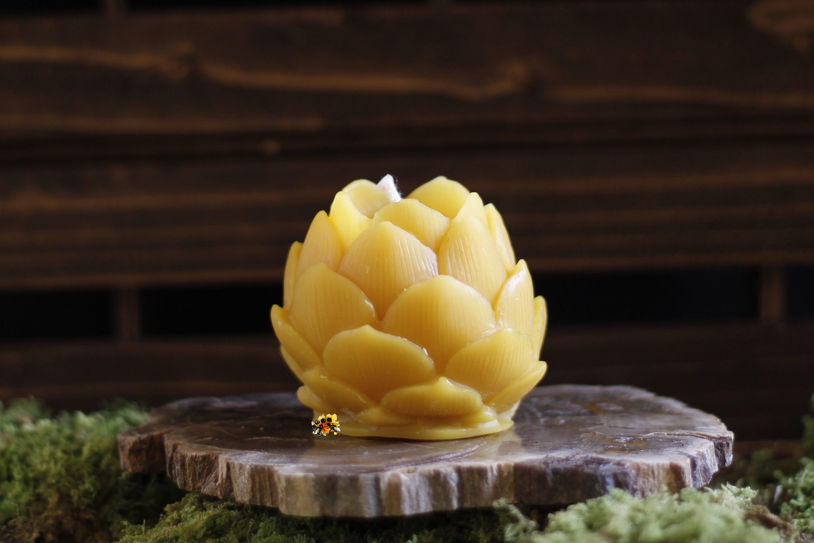 Blüte "Lotus" Bienenwachskerze