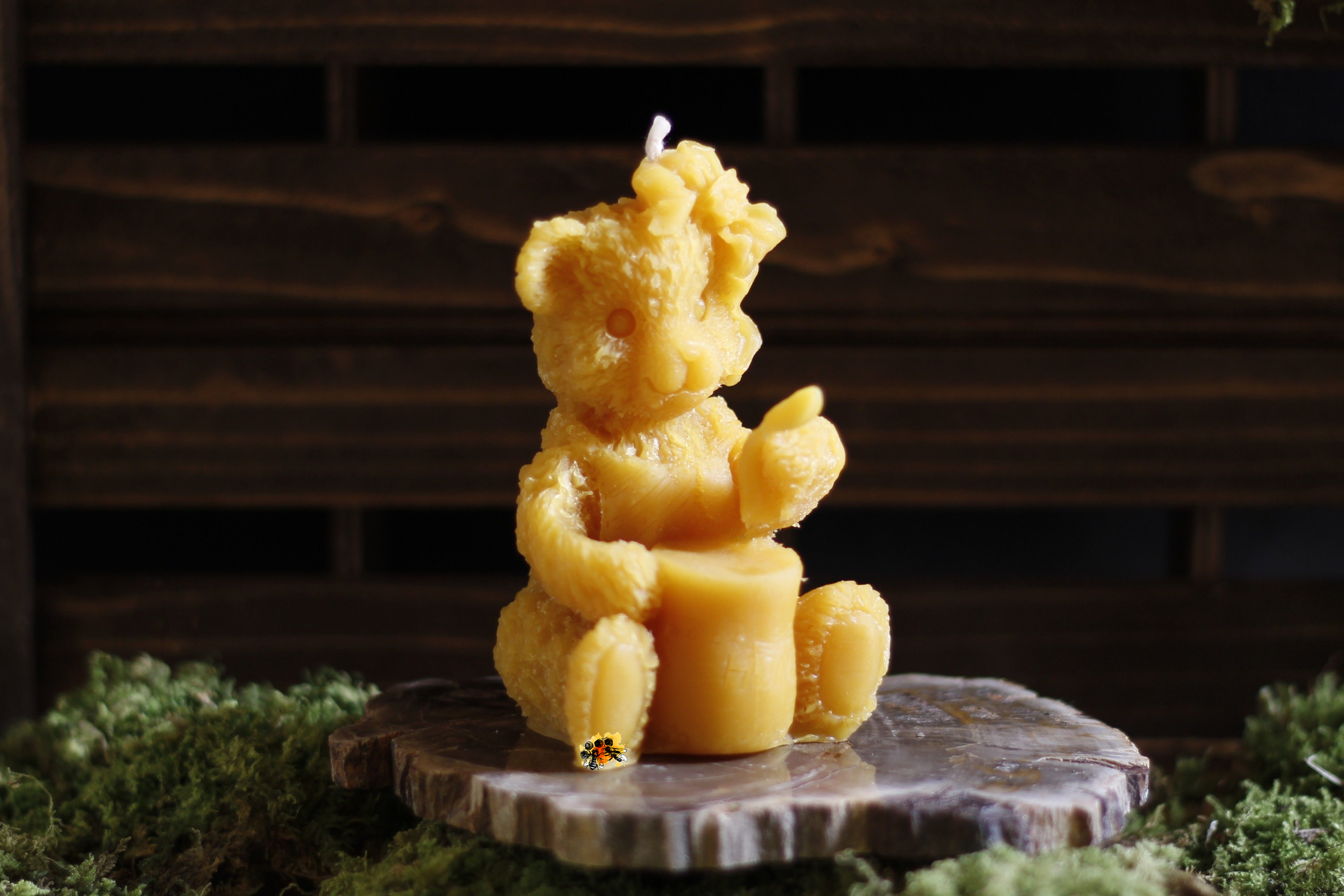 Bär "Hannah mit Honigtopf" Bienenwachskerze