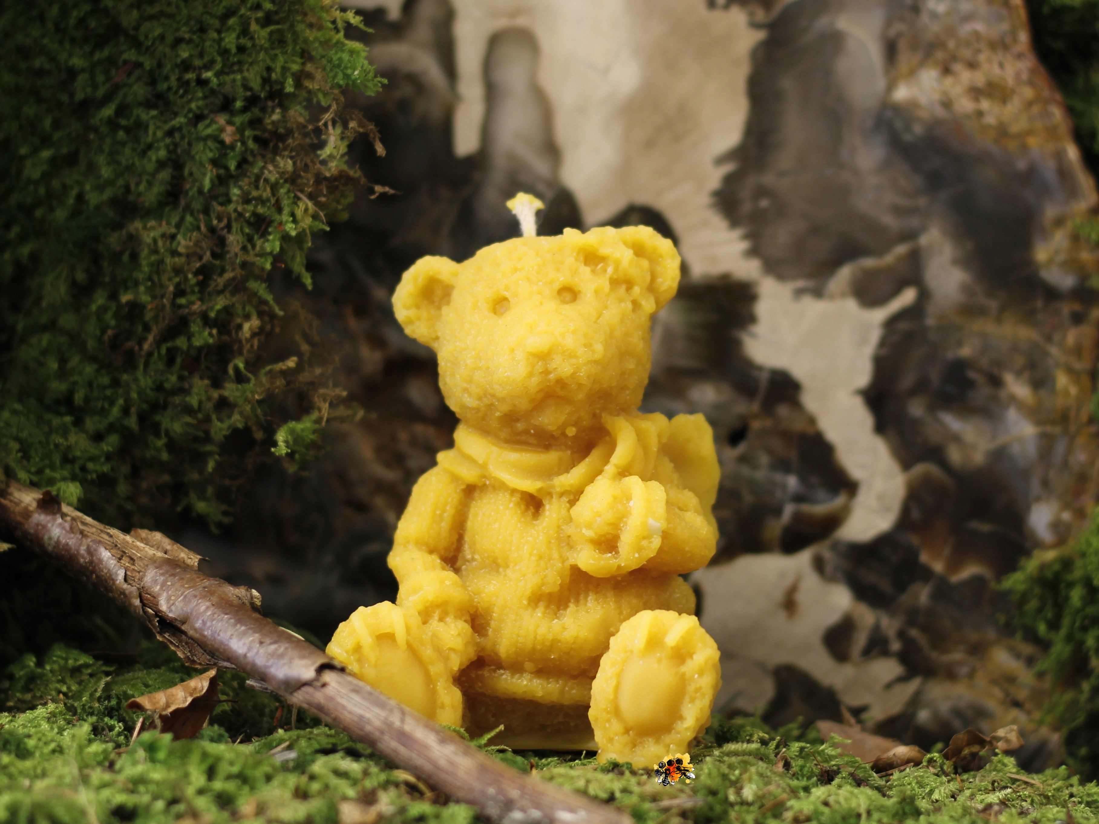 Bär "Rufus mit Schal" Bienenwachskerze