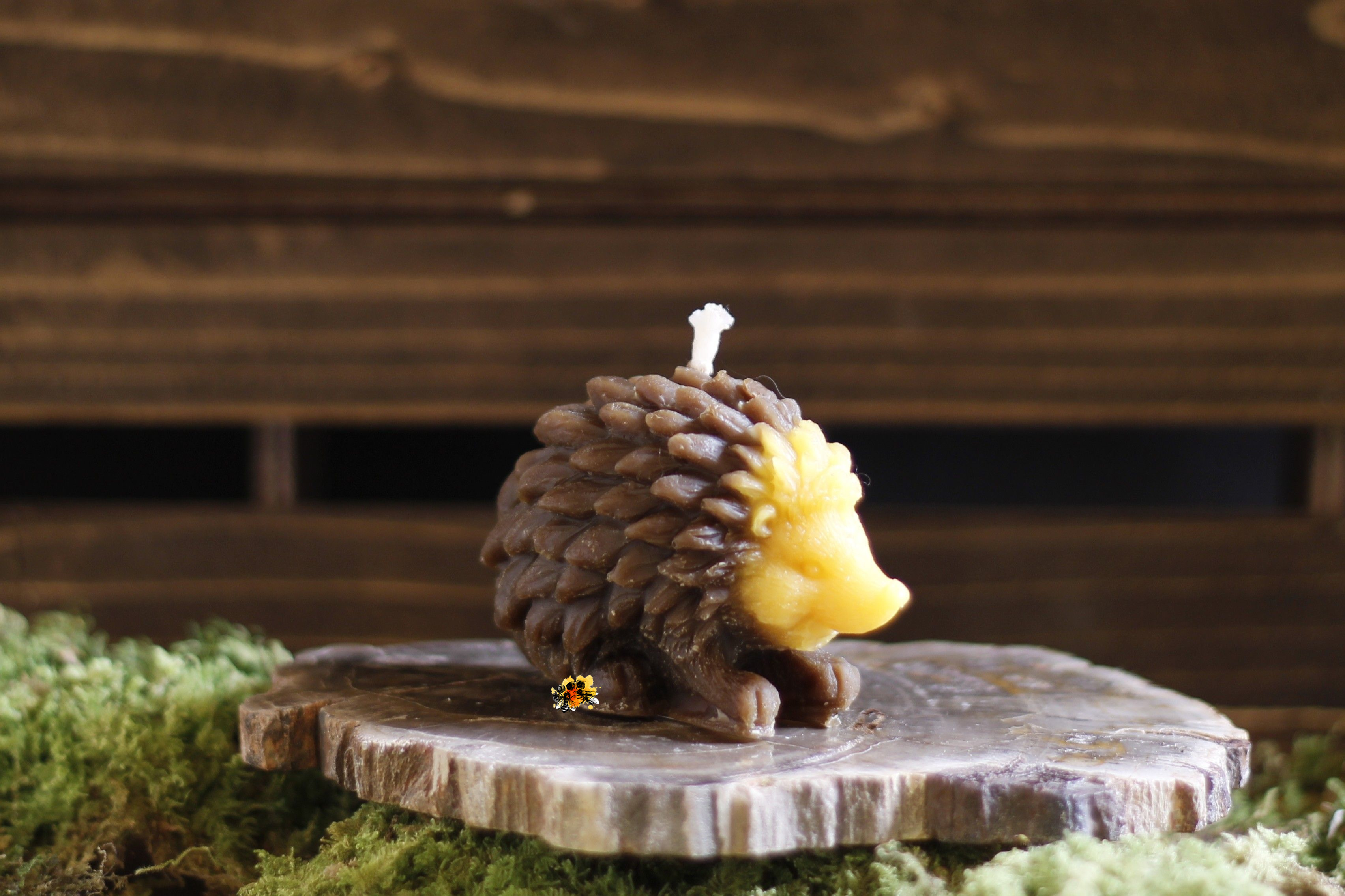 Igel "Otto gefleckt" Bienenwachskerze